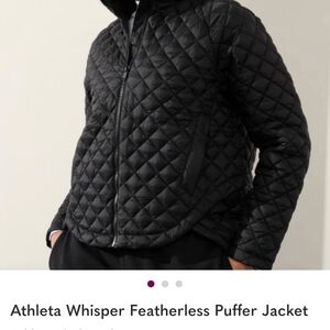 Athleta Women's Whisper Featherless Puffer Jacket Size MED